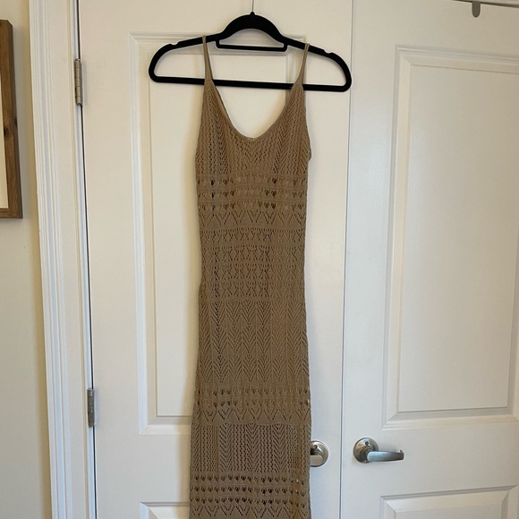 Crochet midi dress - Picture 2 of 5